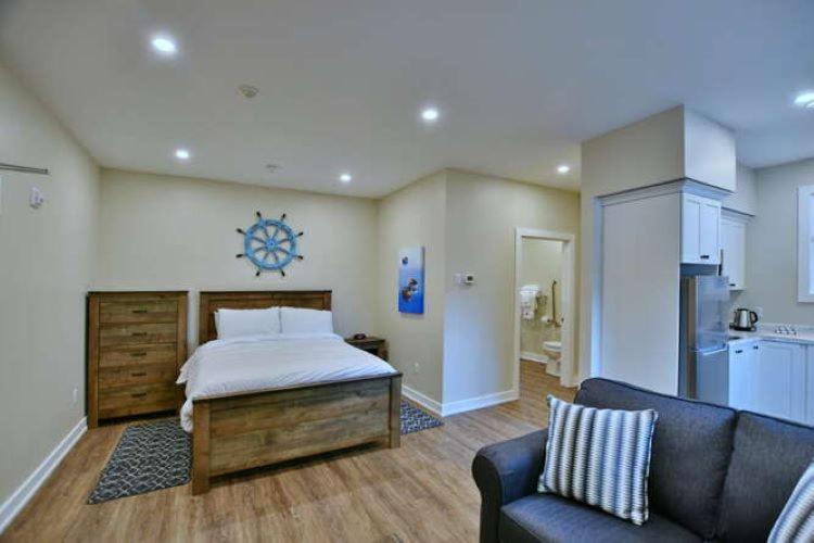The Landing-Extended Stay Quarters Meaford Esterno foto